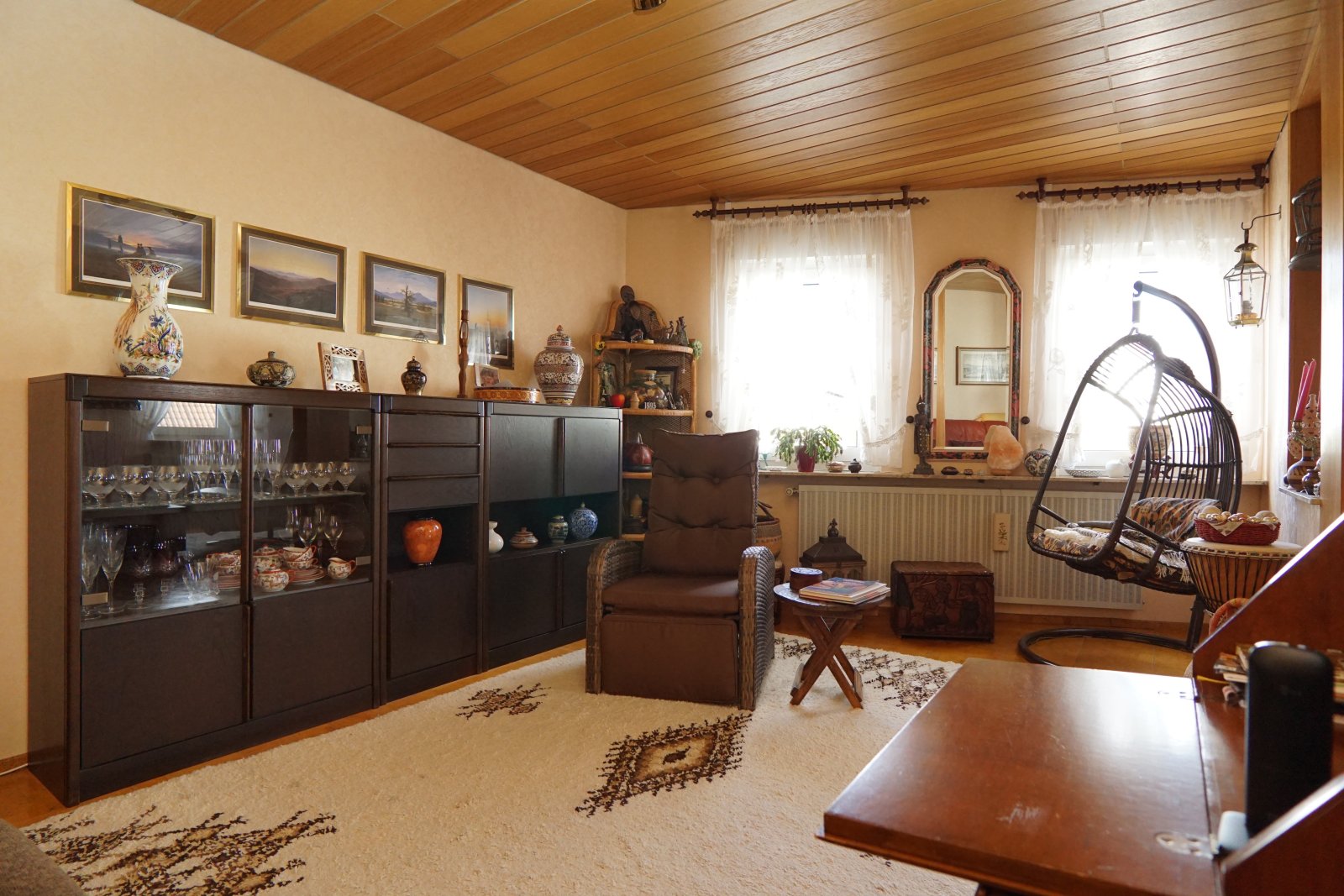 Zweifamilienhaus am Feldrand zwischen Idylle und Zentrum